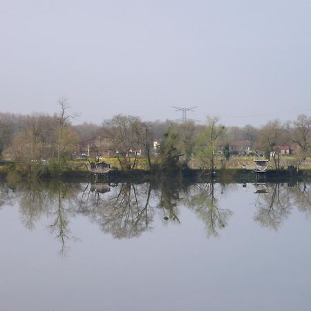 Bed and Breakfast Songes Au Lit Du Fleuve Cambes  Exterior foto